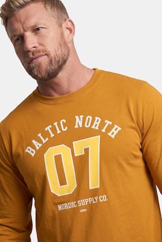 Men Plus Shirt in Beige