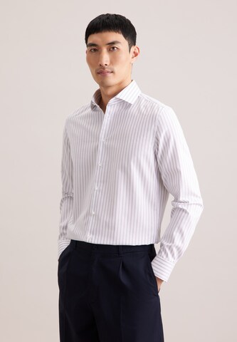 Coupe slim Chemise business 'Schwarze Rose' SEIDENSTICKER en gris : devant