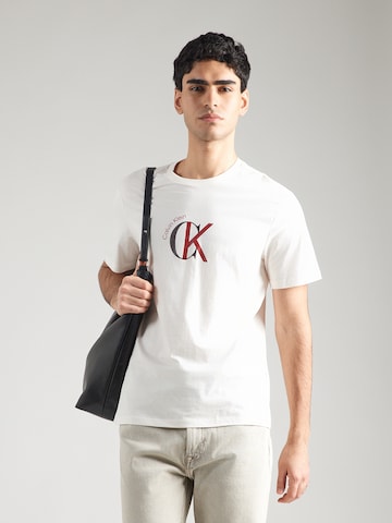 Tricou de la Calvin Klein Jeans pe alb: față