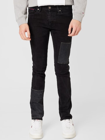 Tommy Jeans tavaline Teksapüksid, värv must: eest vaates