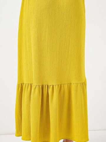 Bigdart Skirt in Yellow