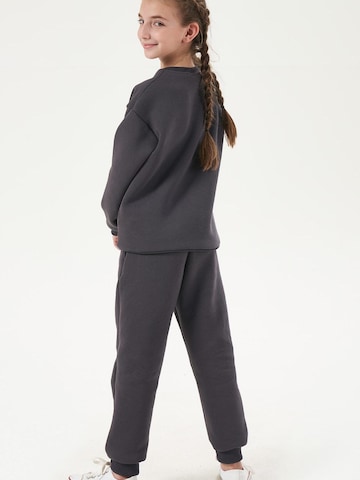 LOUIS LECLER Joggingpak 'Sofia' in Grijs