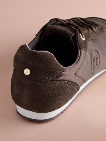 B by Ted Baker Sneaker in Braun