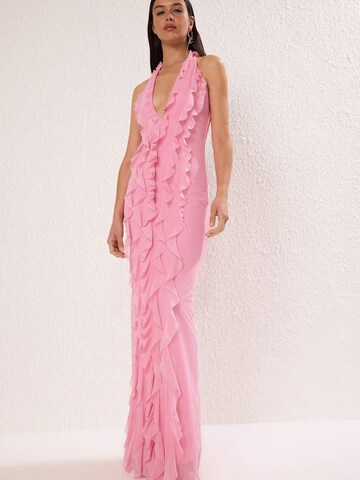 Abito da sera di Trendyol in rosa: frontale