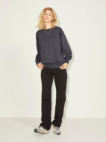 JJXX Sweatshirt 'Dee' in Grau