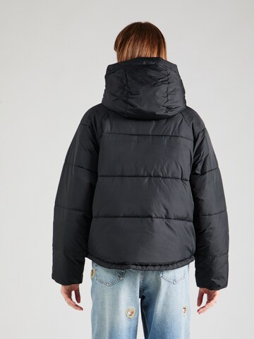 Tommy Jeans Зимняя куртка 'VAIL' в Черный