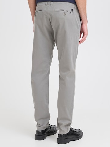Casual Friday - Slimfit Pantalón chino 'Viggo' en gris
