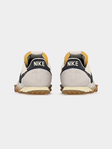 bēšs Nike Sportswear Zemie brīvā laika apavi 'Waffle Racer'