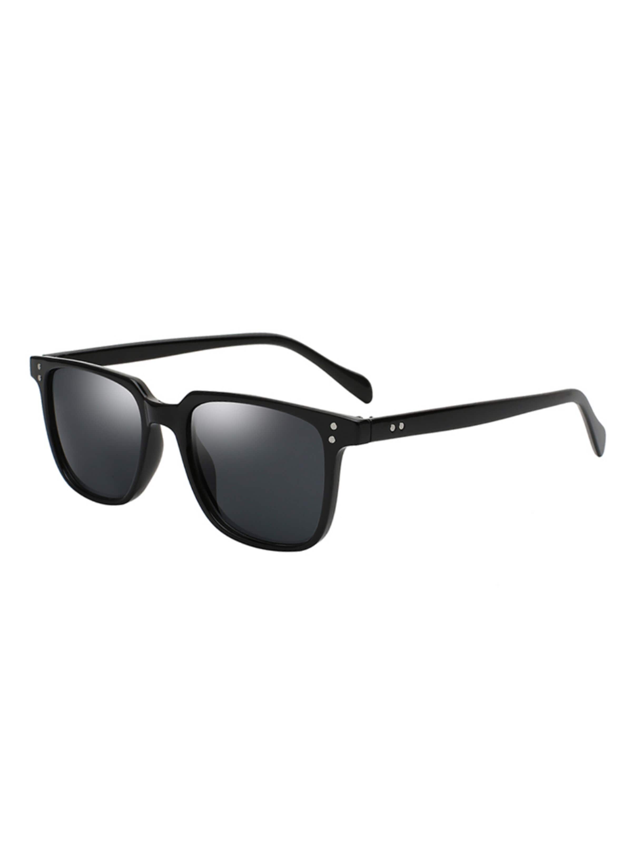 VEYREY Sunglasses in Black: front