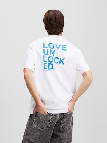 KARL LAGERFELD JEANS Tričko 'Love Unlocked' - Biela