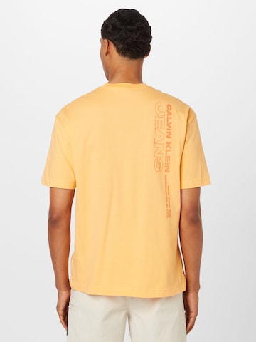 Calvin Klein Jeans - Camiseta en naranja