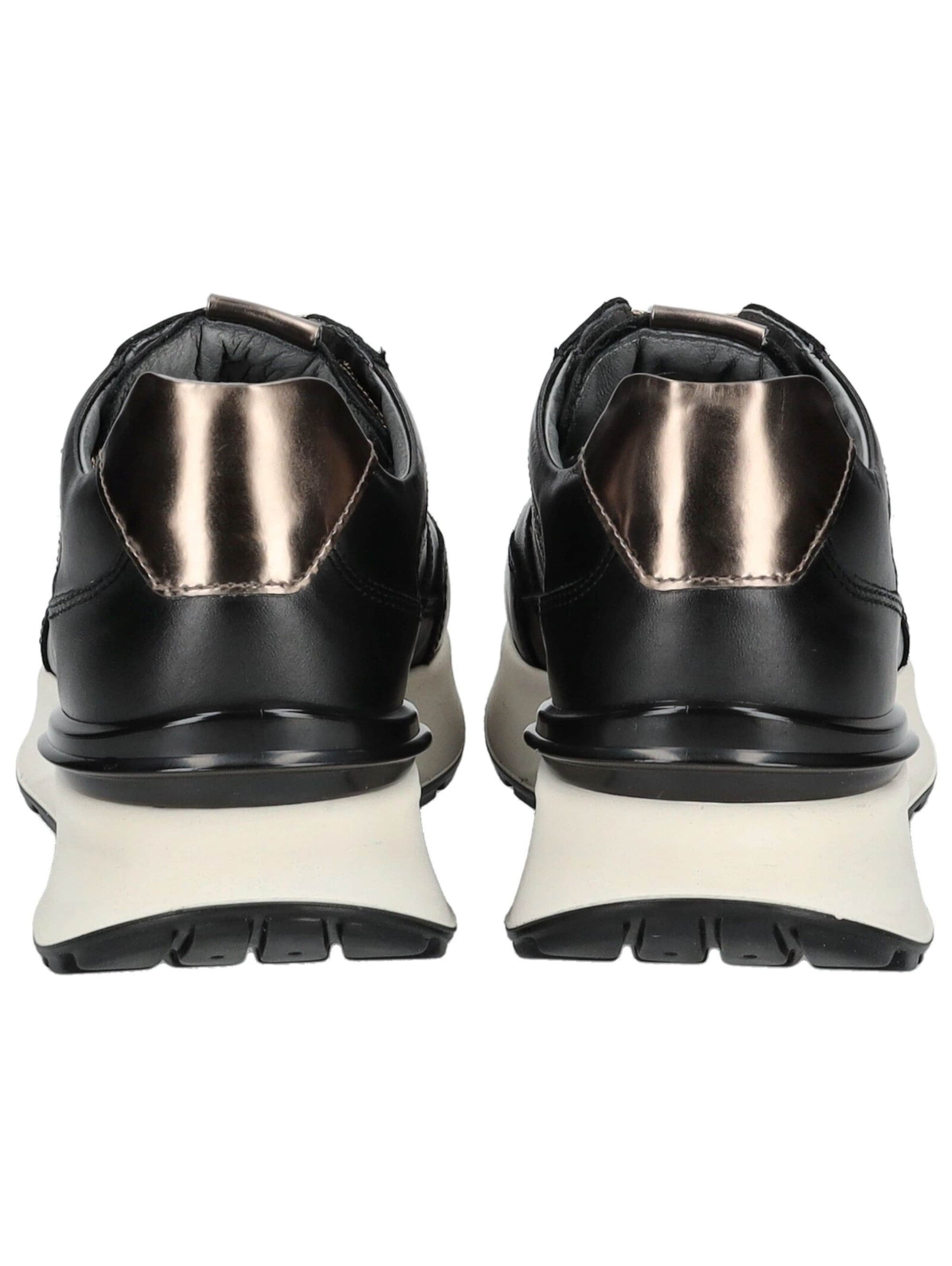 Sneaker bassa di Nero Giardini in nero