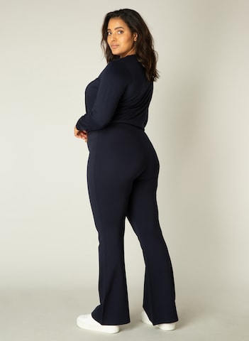 BASE LEVEL CURVY Flared Pants 'Allie' in Blue