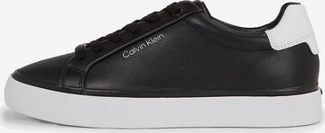 Baskets basses Calvin Klein en noir : devant