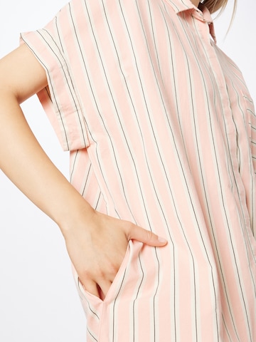 Monki Shirt dress in Pink