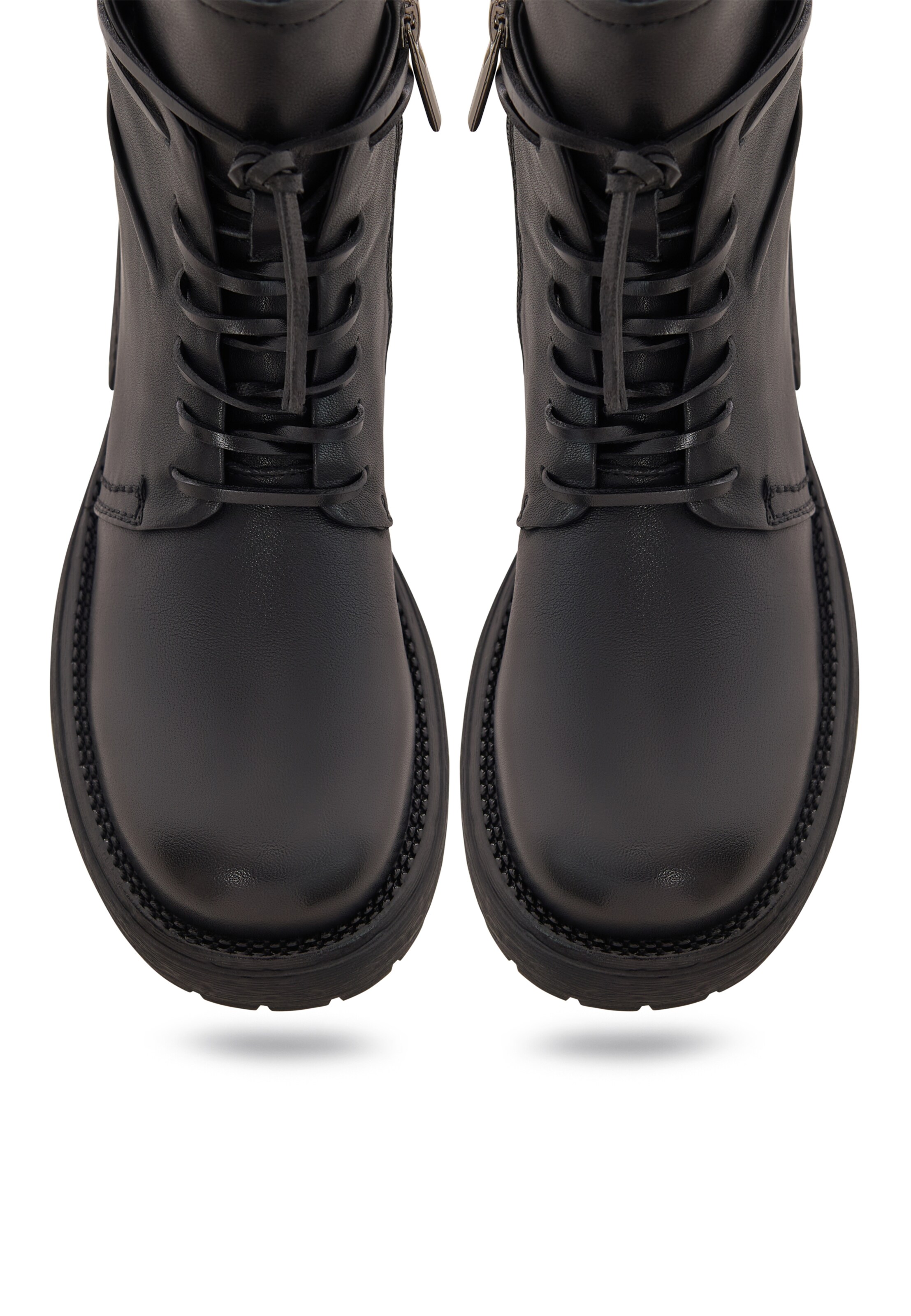Bottines à lacets CESARE GASPARI en noir