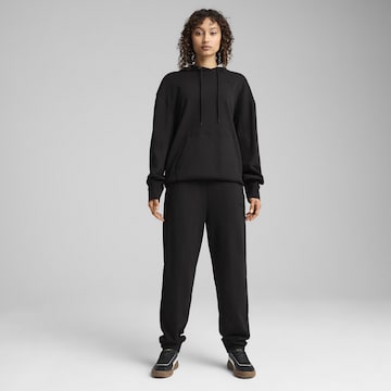 PUMA Tapered Broek 'Her Comfort' in Zwart