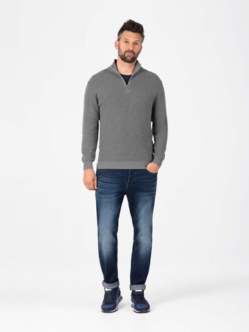 TIMEZONE Sweater in Grey: front