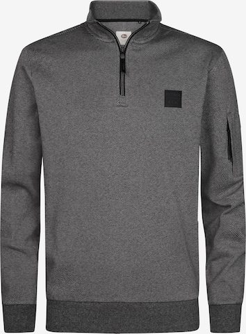 Petrol Industries Sweater in Grey: front