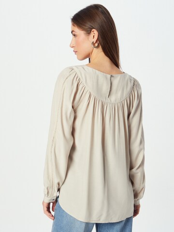 COMMA Blouse in Beige