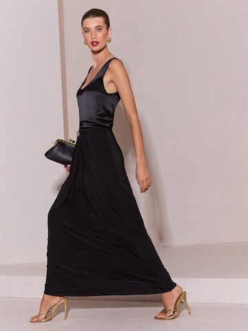 Gonna di Lipsy in nero