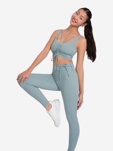 OCEANSAPART - Clásico Top deportivo 'Gianna' en gris