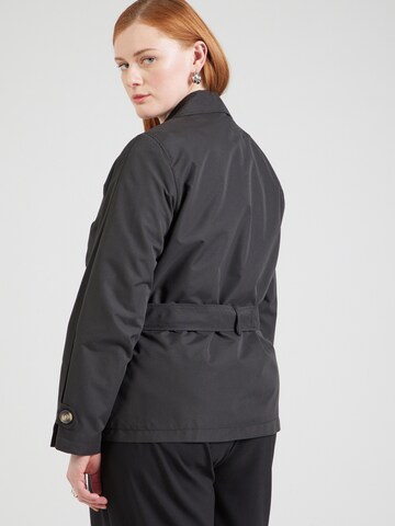 Manteau mi-saison 'VMCZoa' Vero Moda Curve en noir