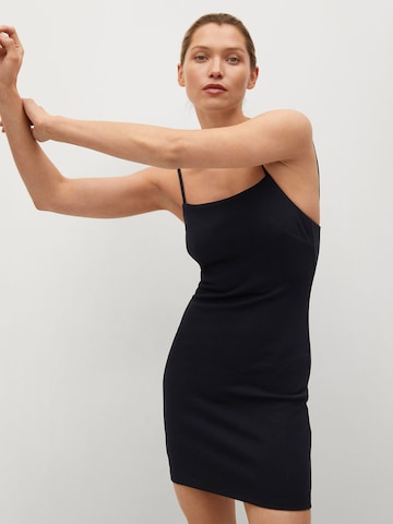 Robe 'NUVERTU1' MANGO en noir : devant