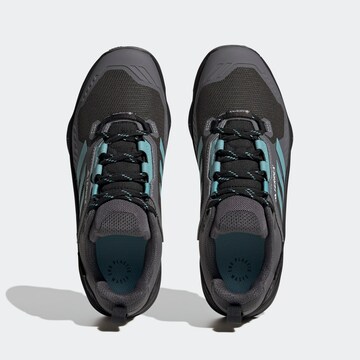 ADIDAS TERREX Χαμηλό παπούτσι 'Swift R3 Gore-Tex' σε γκρι