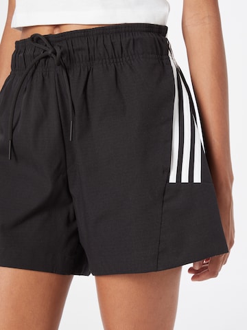 ADIDAS SPORTSWEAR Loosefit Παντελόνι φόρμας σε μαύρο