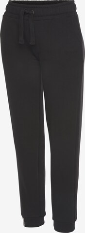 LASCANA Tapered Sporthose in Schwarz