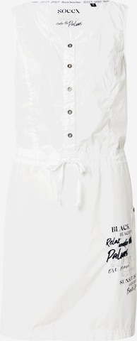 Soccx Dress in White: front