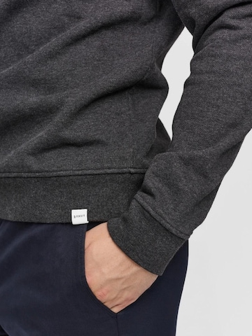 SANVT Sweatshirt 'The Perfect Sweatshirt' in Grey