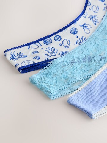 Next Slip in Blau