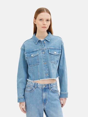 TOM TAILOR DENIM Välikausitakki värissä sininen: edessä