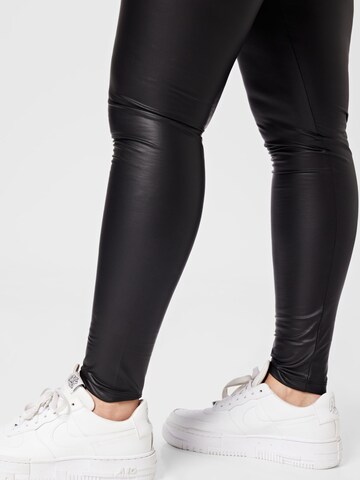 PIECES Curve Skinny Leggings in Black