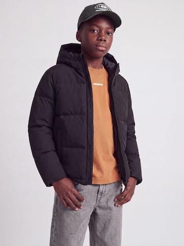Jack & Jones Junior Tussenjas in Zwart: voorkant