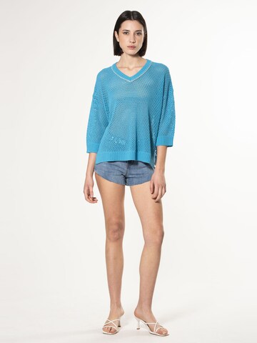 Influencer Sweater in Blue