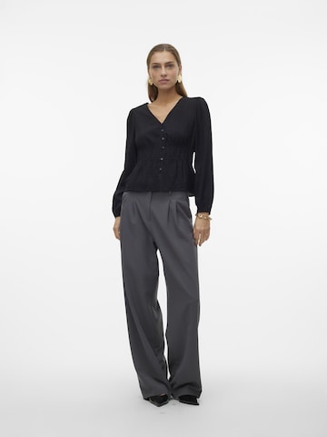 Chemisier 'SOFIA' VERO MODA en noir