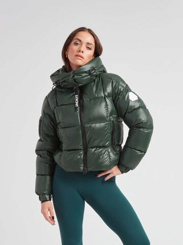 Veste outdoor ' EZ Boxed Crop Puffer Lux ' JACK1T en vert : devant