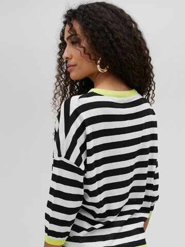 Lola Casademunt Shirt in Black
