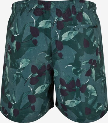 Shorts de bain Urban Classics en vert