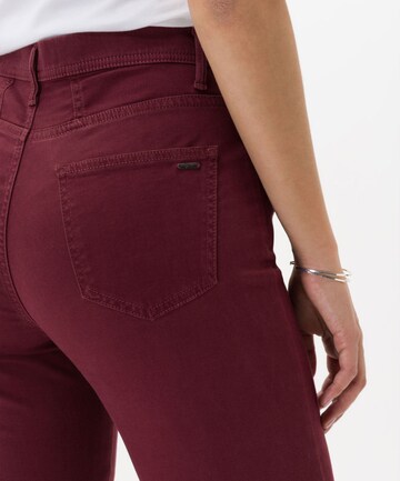 Coupe slim Pantalon 'Mary' BRAX en violet