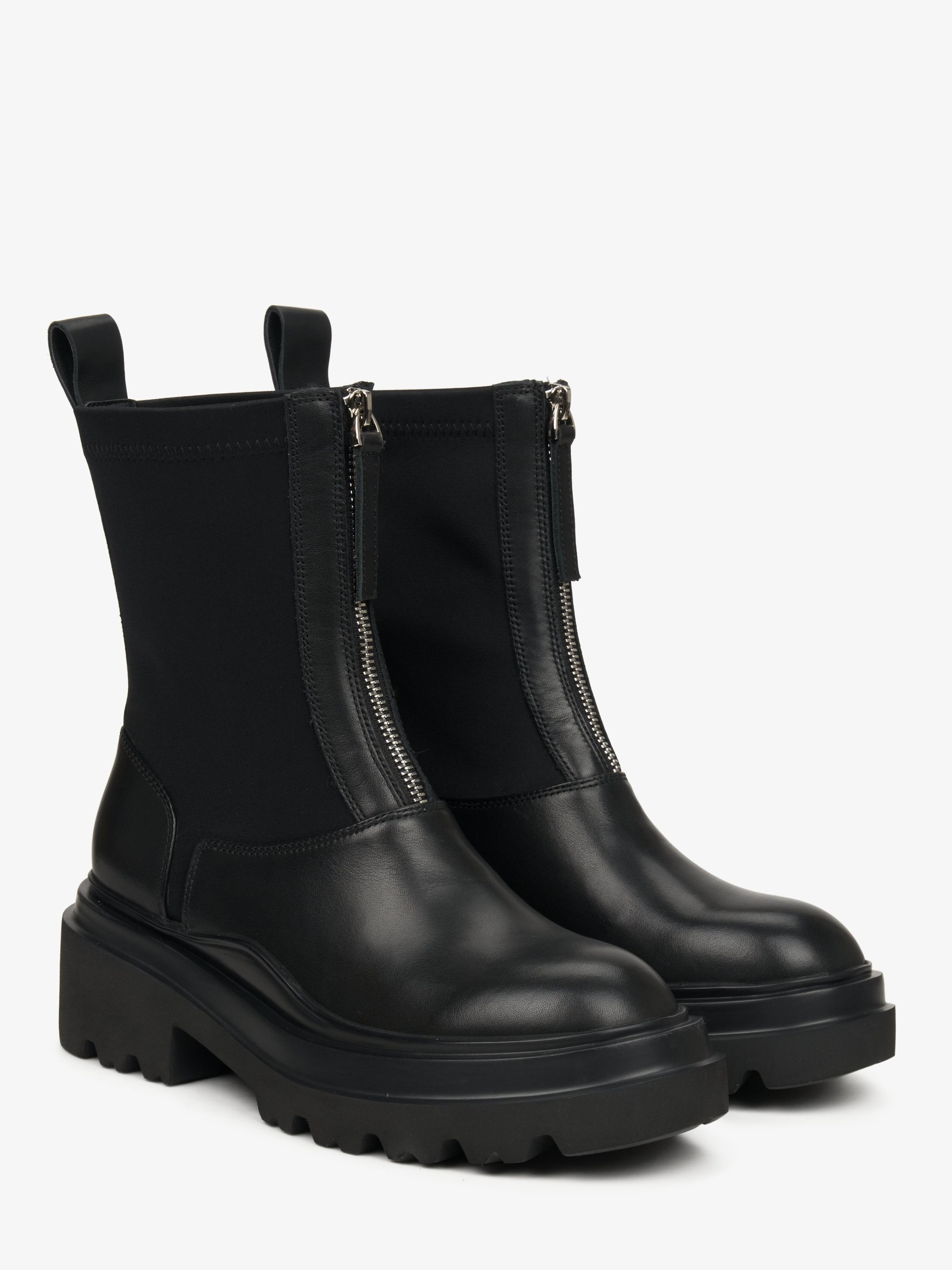 Ankle boots '2216-33' di Estro in nero