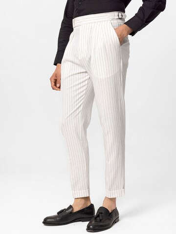 Regular Pantalon Antioch en blanc
