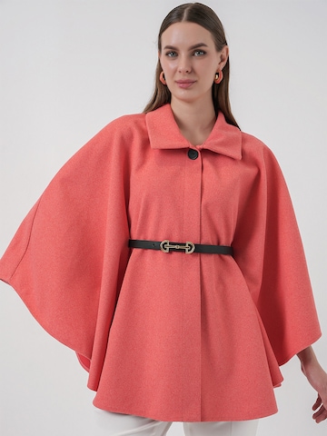 Bigdart Cape in Orange: front