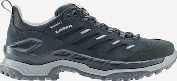 LOWA Low shoe 'Innovo' in Blue: front