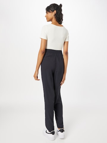 s.Oliver Tapered Broek in Zwart