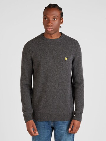 Lyle & Scott Sweater in Grey: front