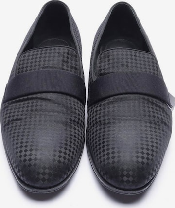 Louis Vuitton Flats & Loafers in 43 in Black